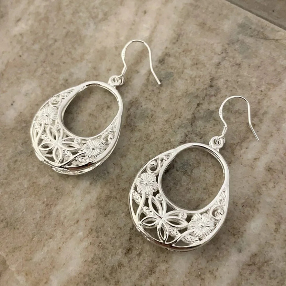 925 Sterling Silver Flower Hoop Earrings Dangle Flower Hoop Dangle Drop Earrings - Picture 4 of 4
